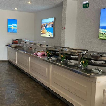 弗里亚公寓酒店 Agia Marina 外观 照片