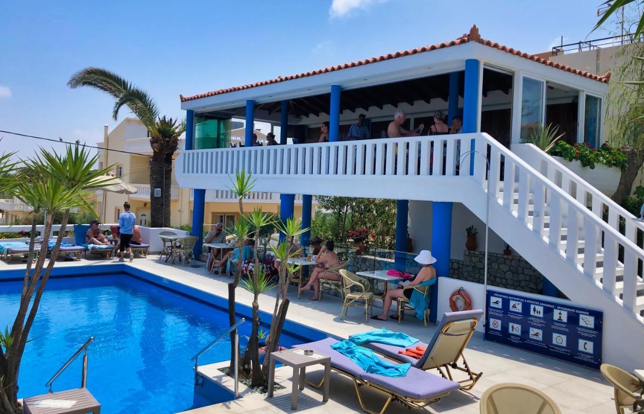 弗里亚公寓酒店 Agia Marina 外观 照片