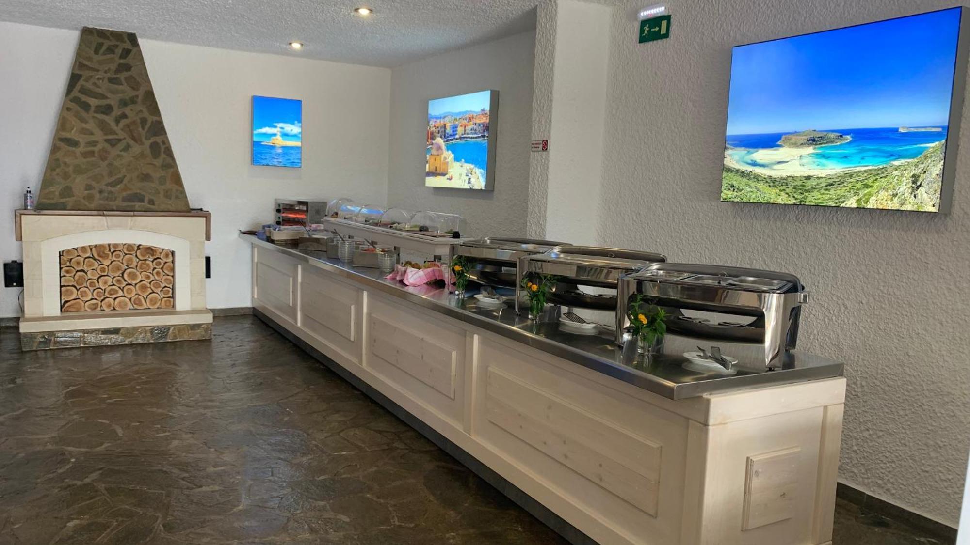 弗里亚公寓酒店 Agia Marina 外观 照片